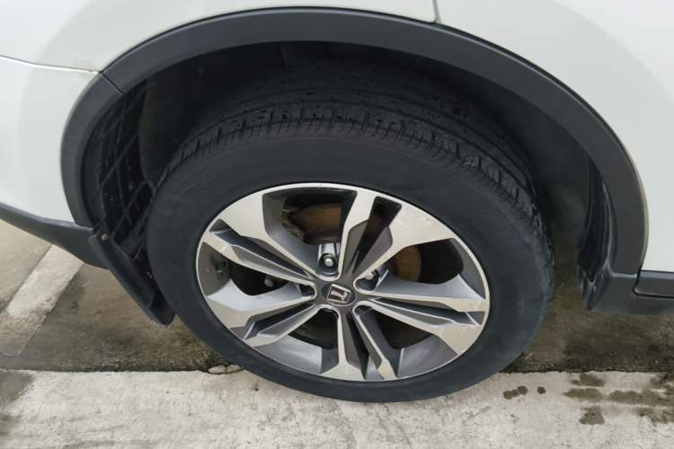 Used Luxgen U6 SUV 2015 1.8T Fashion-Upgraded Model Right Rear Wheel Hub