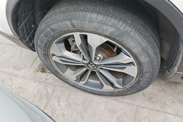 Used Luxgen U6 SUV 2015 1.8T Enhanced Charm Edition Right Rear Wheel Hub