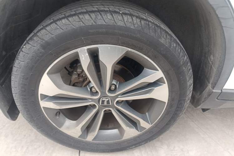 Used Luxgen U6 SUV 2015 1.8T Charm Model Right Rear Wheel Hub