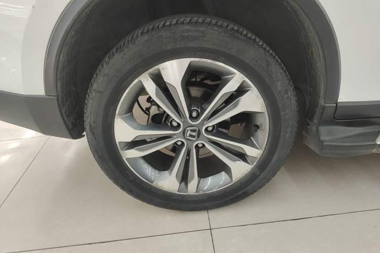 Used Luxgen U6 SUV 2015 1.8T ZhiZun Model Right Rear Wheel Hub