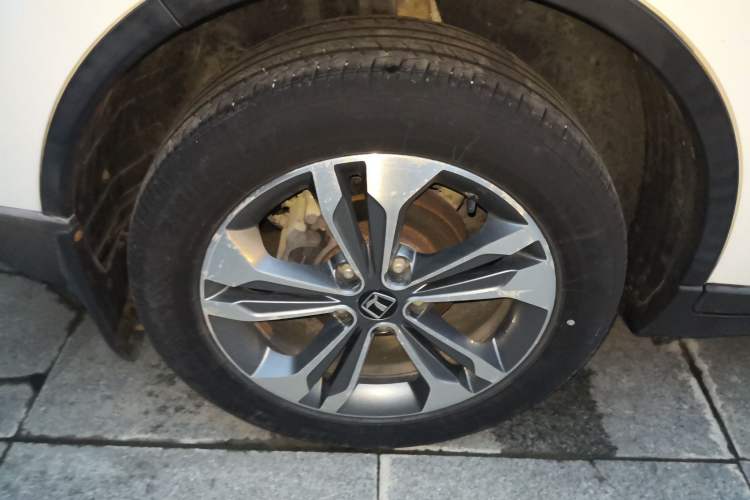 Used Luxgen U6 SUV 2015 1.8T Fashion Edition Right Rear Wheel Hub
