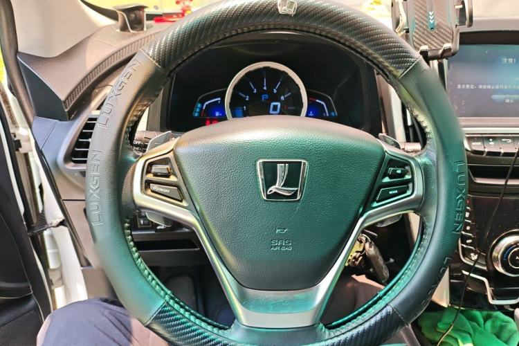 Used Luxgen U6 SUV 2015 1.8T Fashion Edition Steering Wheel