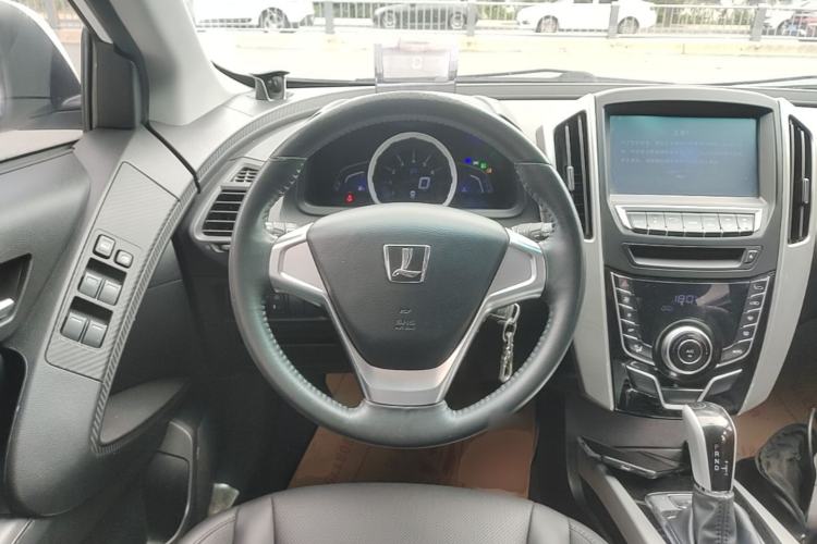 Used Luxgen U6 SUV 2015 1.8T Fashion Edition Steering Wheel