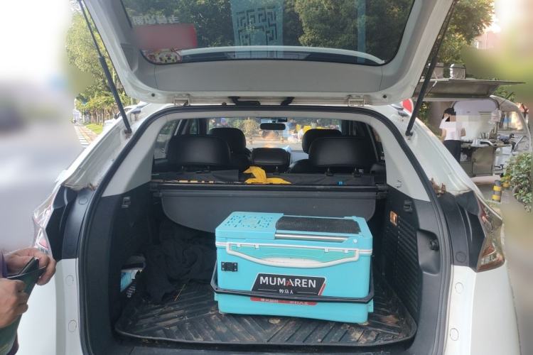 Used Luxgen U6 SUV 2015 1.8T Fashion Edition Trunk