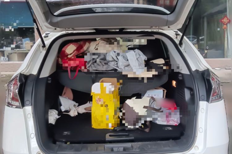 Used Luxgen U6 SUV 2015 1.8T Fashion Edition Trunk
