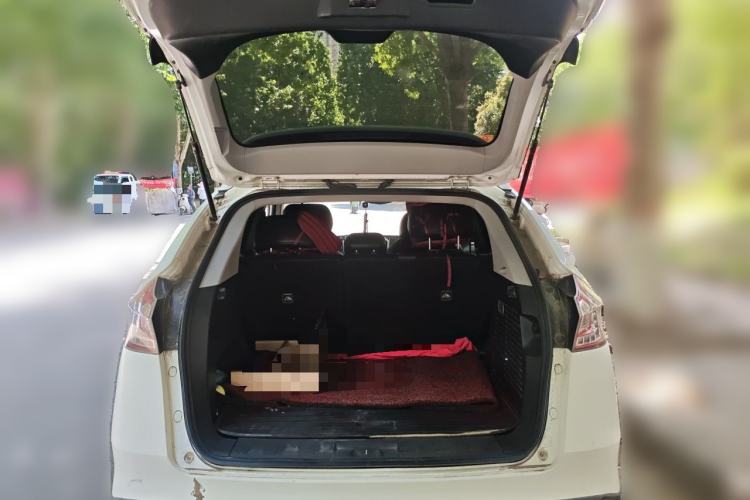 Used Luxgen U6 SUV 2015 1.8T Fashion Edition Trunk