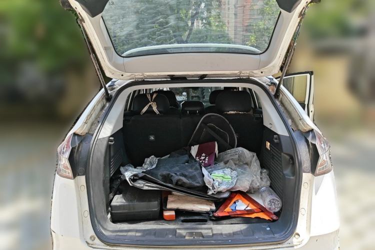 Used Luxgen U6 SUV 2015 1.8T Fashion Edition Trunk