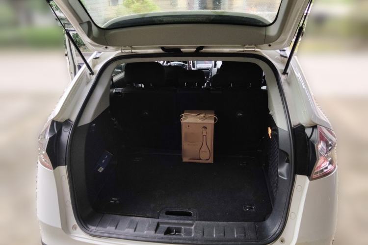 Used Luxgen U6 SUV 2015 1.8T Charm Model Trunk