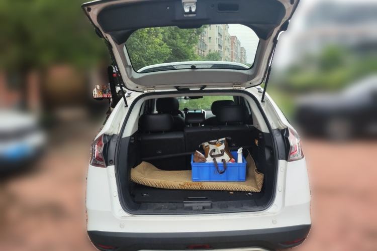 Used Luxgen U6 SUV 2015 1.8T Fashion Edition Trunk