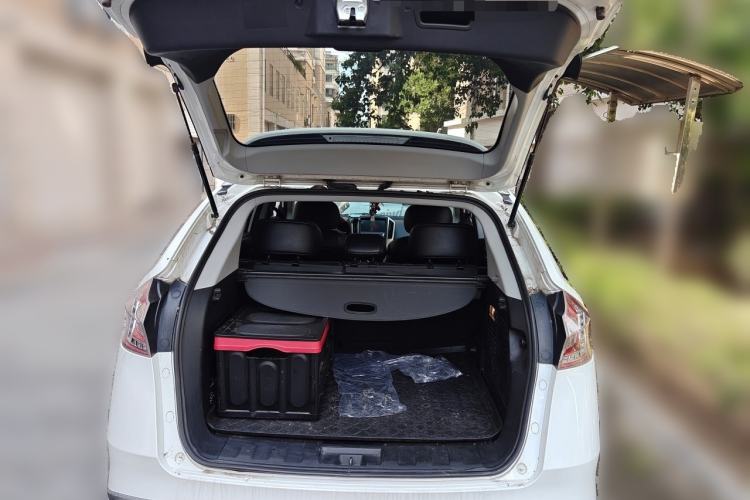 Used Luxgen U6 SUV 2015 1.8T Enhanced Charm Edition Trunk