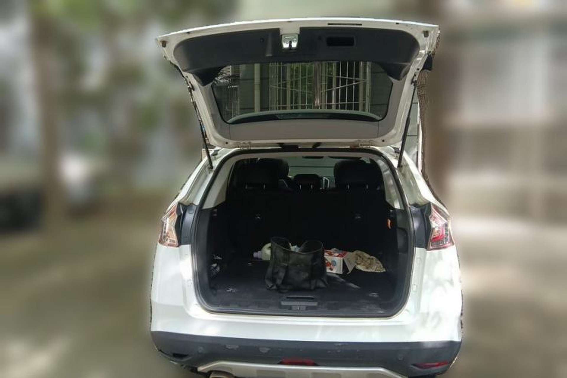 Used Luxgen U6 SUV 2015 1.8T Fashion Edition Trunk