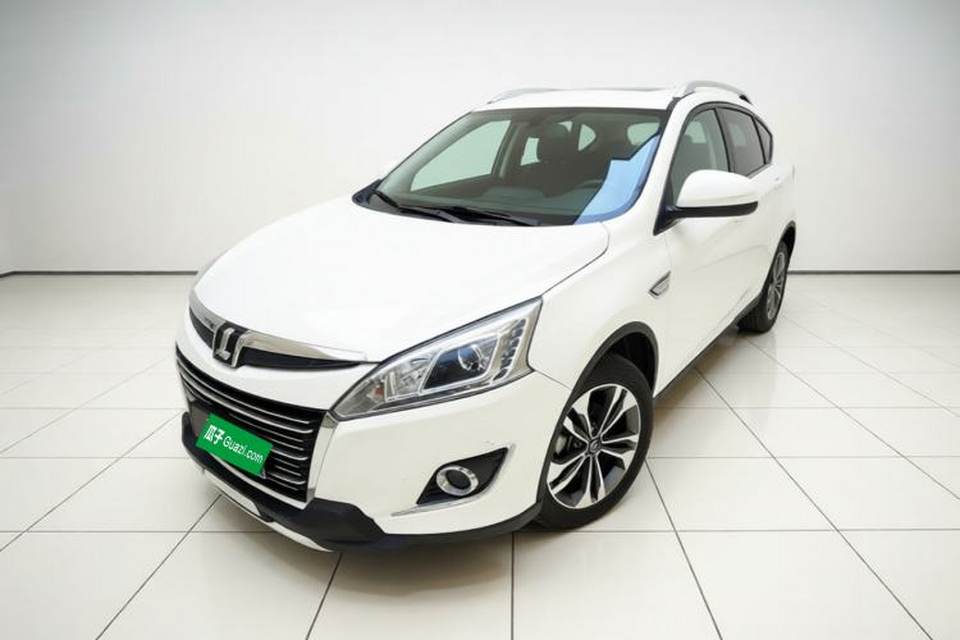 Luxgen U6 SUV 2015