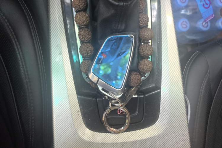 Used Luxgen U6 SUV 2015 1.8T ZhiZun Model Vehicle Key