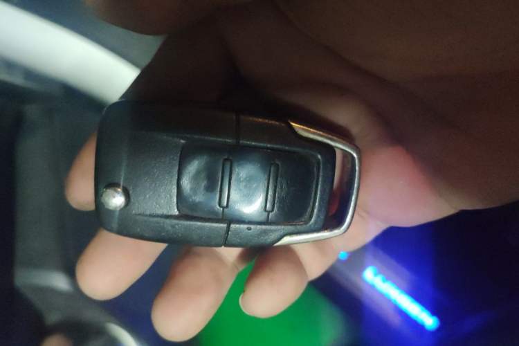 Used Luxgen U6 SUV 2015 1.8T Fashion Edition Vehicle Key