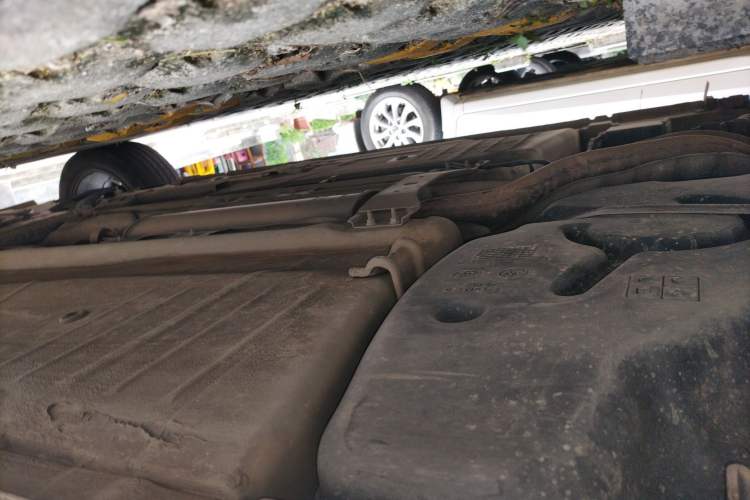 Used Luxgen U6 SUV 2015 1.8T Fashion Edition Chassis Rear Right