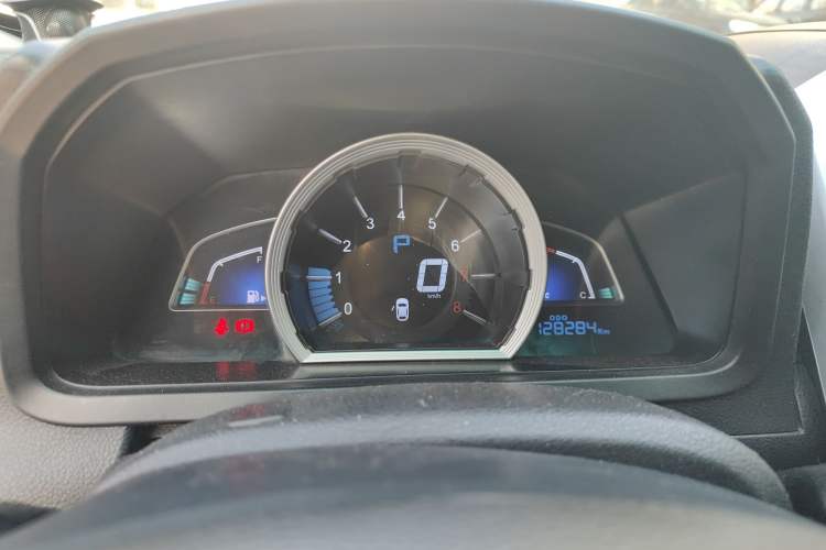 Used Luxgen U6 SUV 2015 1.8T New Creation Type Instrument Cluster