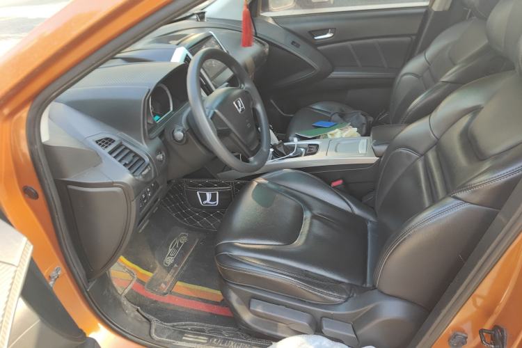 Used Luxgen U6 SUV 2015 1.8T New Creation Type Left Front Seat