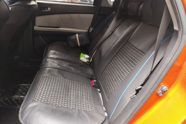 Used Luxgen U6 SUV 2015 1.8T Fashion Edition Left Rear Seat
