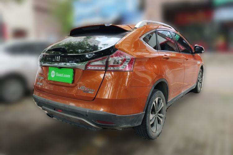 Used Luxgen U6 SUV 2015 1.8T Fashion Edition Rear Right 45 Deg