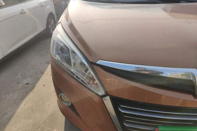Used Luxgen U6 SUV 2015 1.8T New Creation Type Right Front Headlight