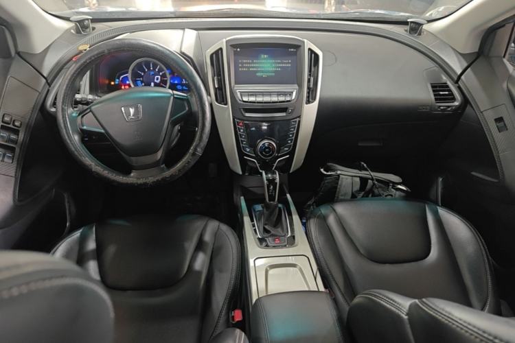 Used Luxgen U6 SUV 2016 1.8T Style Value Model Center Console
