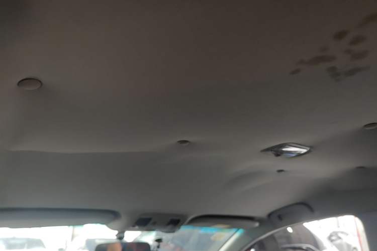 Used Luxgen U6 SUV 2016 1.8T Style Value Model Headliner