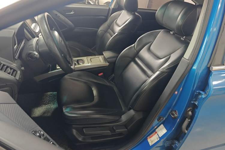 Used Luxgen U6 SUV 2016 1.8T Style Value Model Left Front Seat