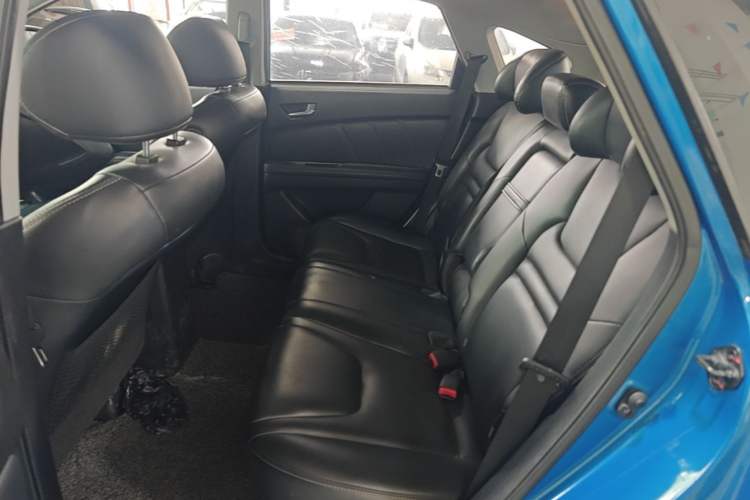 Used Luxgen U6 SUV 2016 1.8T Style Value Model Left Rear Seat