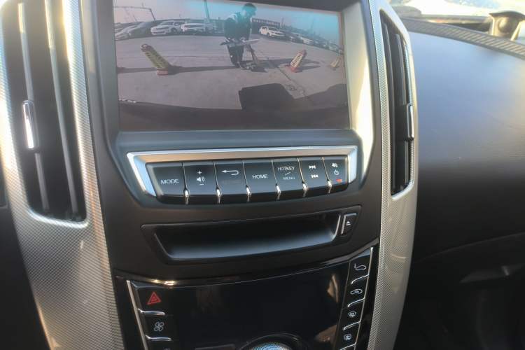 Used Luxgen U6 SUV 2016 1.8T Style Value Model Audio And AC Panel