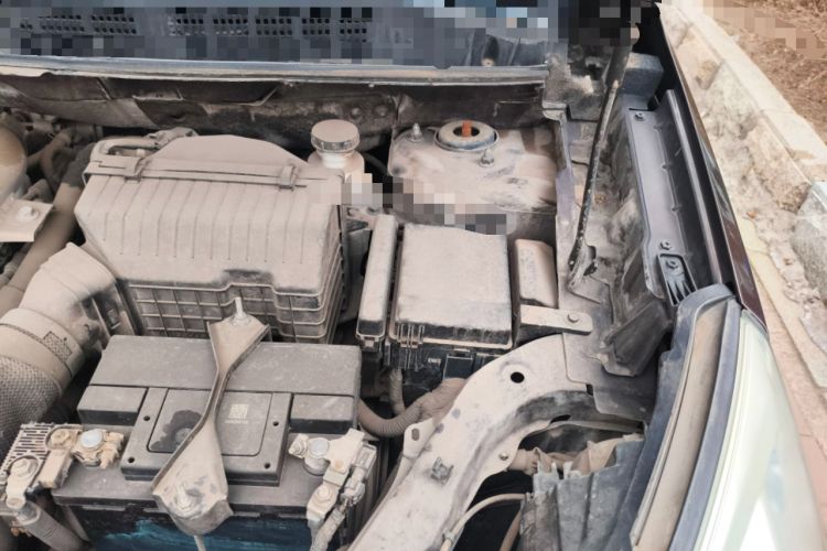 Used Luxgen U6 SUV 2016 1.8T Style Value Model Engine Bay Left
