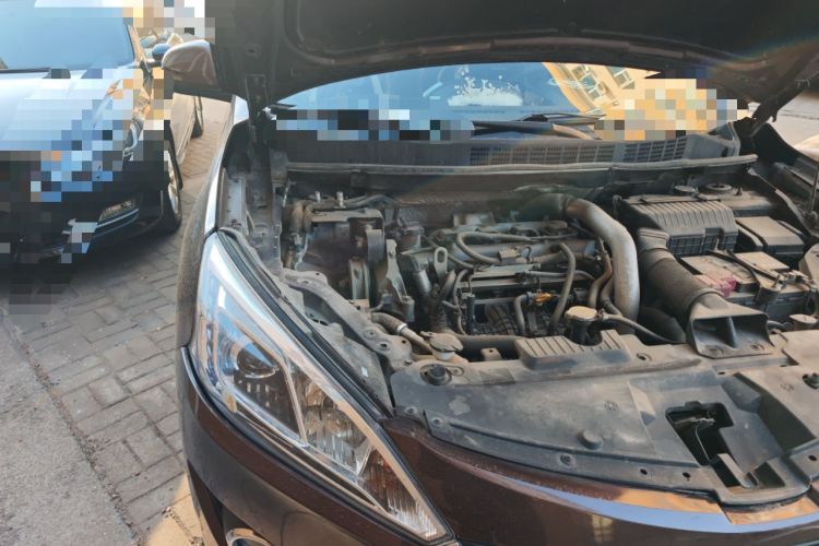 Used Luxgen U6 SUV 2016 1.8T Enhanced Appeal Version Engine Bay Right