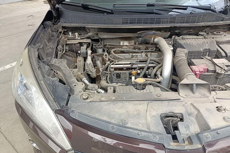 Used Luxgen U6 SUV 2016 1.8T Style Value Model Engine Bay Right