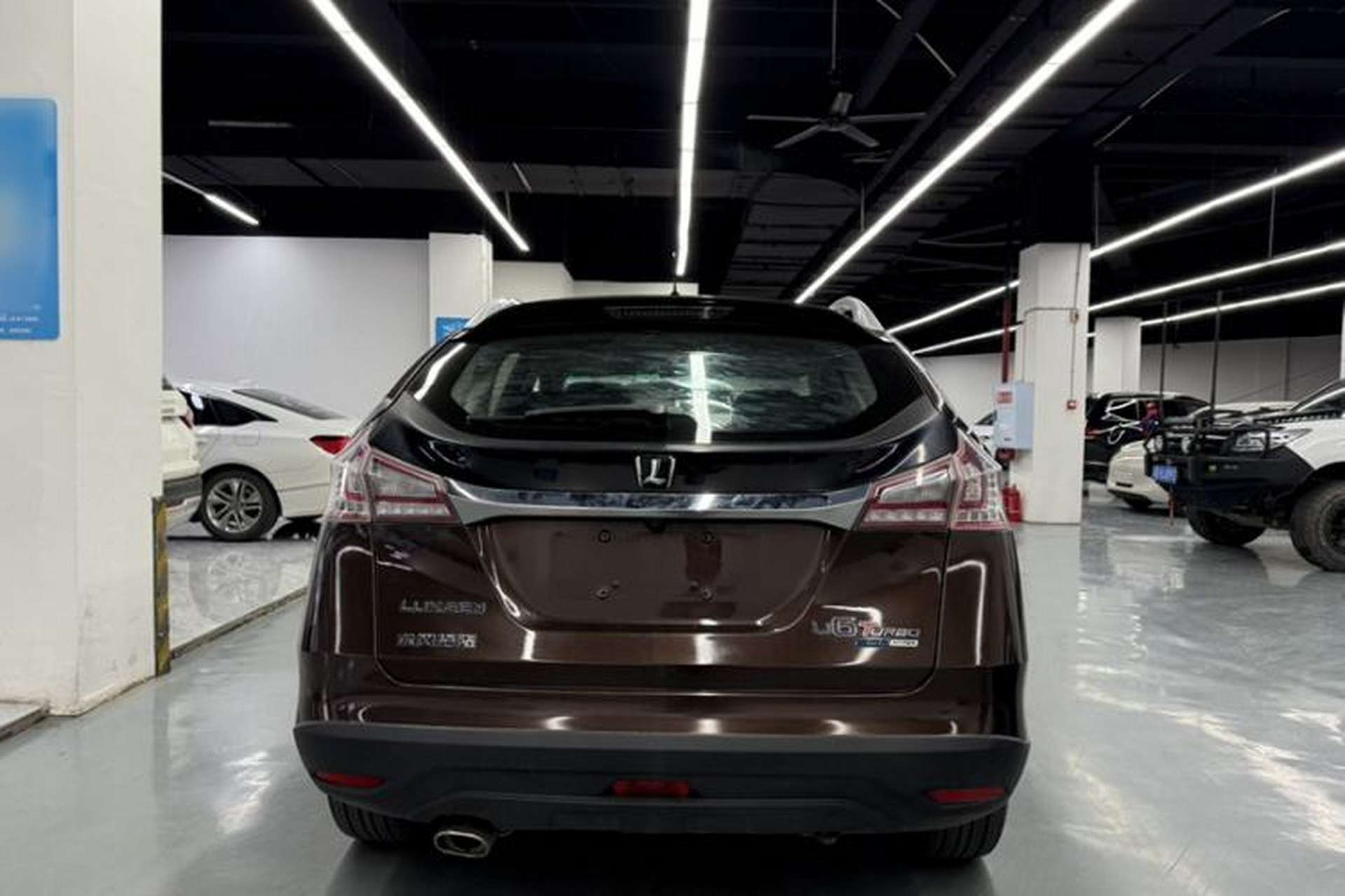 Used Luxgen U6 SUV 2016 1.8T Style Value Model Exterior 4