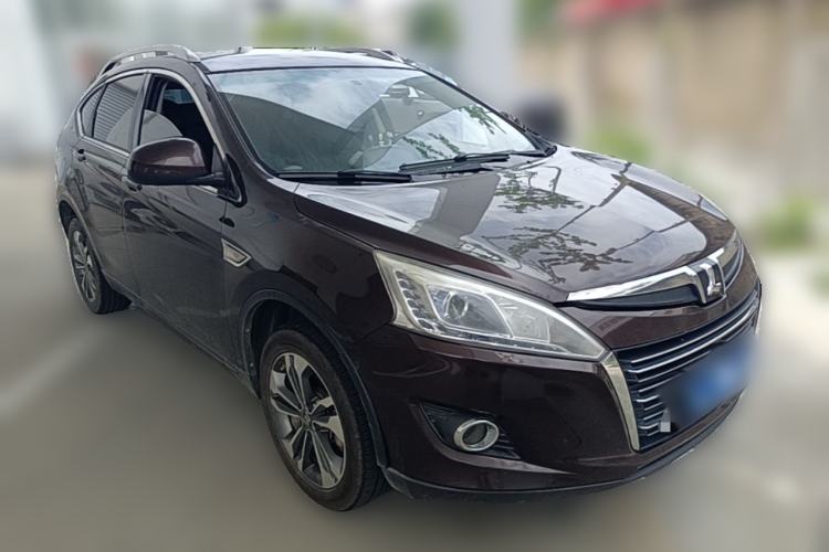 Used Luxgen U6 SUV 2016 1.8T Style Value Model Front Right 45 Deg