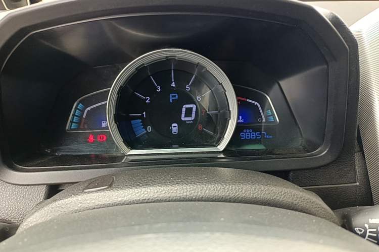 Used Luxgen U6 SUV 2016 1.8T Style Value Model Instrument Cluster