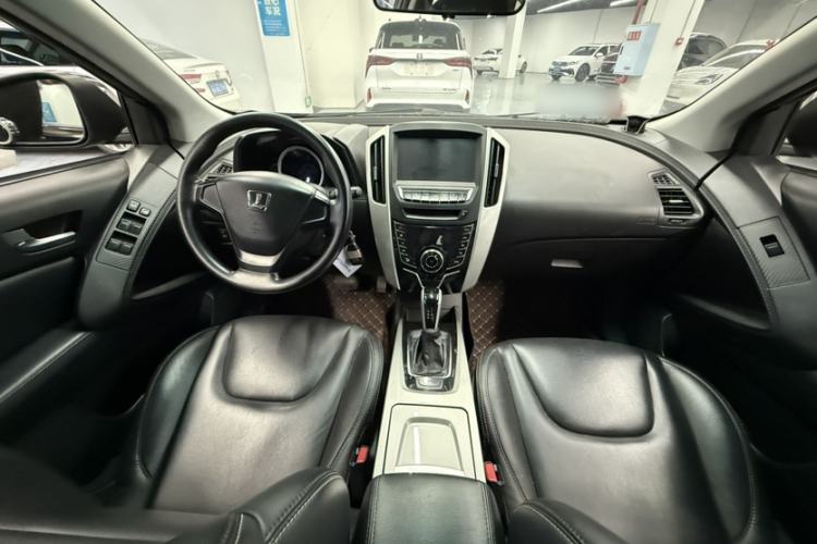 Used Luxgen U6 SUV 2016 1.8T Style Value Model Interior 1