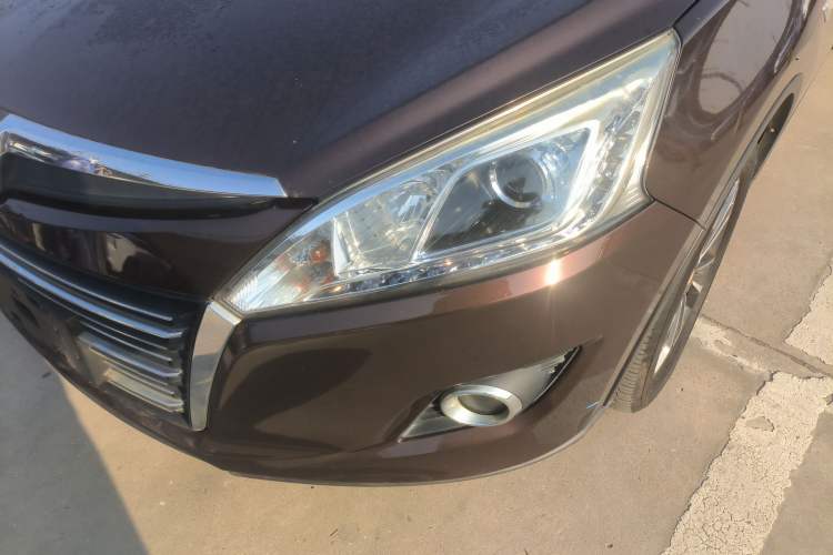 Used Luxgen U6 SUV 2016 1.8T Style Value Model Left Front Headlight