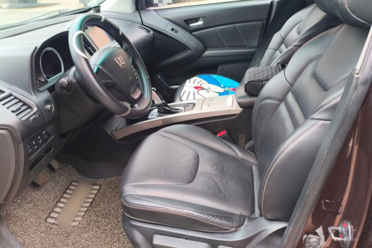 Used Luxgen U6 SUV 2016 1.8T Style Value Model Left Front Seat
