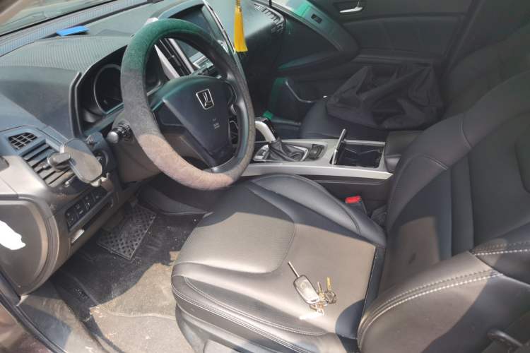 Used Luxgen U6 SUV 2016 1.8T Style Value Model Left Front Seat