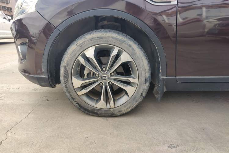 Used Luxgen U6 SUV 2016 1.8T Style Value Model Left Front Wheel Hub