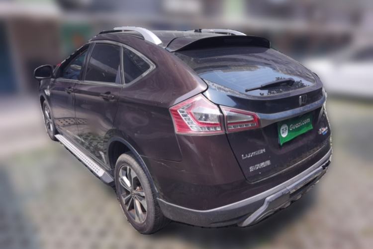 Used Luxgen U6 SUV 2016 1.8T Style Value Model Rear Left 45 Deg