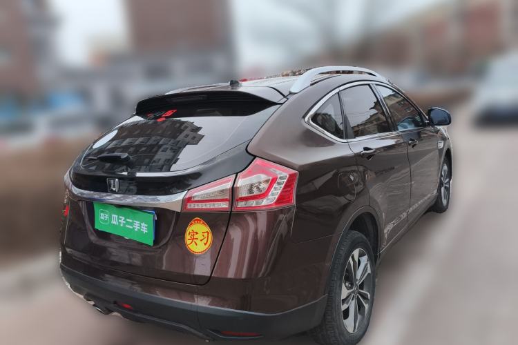 Used Luxgen U6 SUV 2016 1.8T Style Value Model Rear Right 45 Deg
