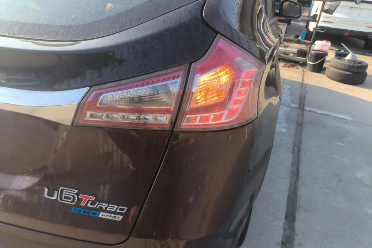 Used Luxgen U6 SUV 2016 1.8T Style Value Model Right Rear Taillight