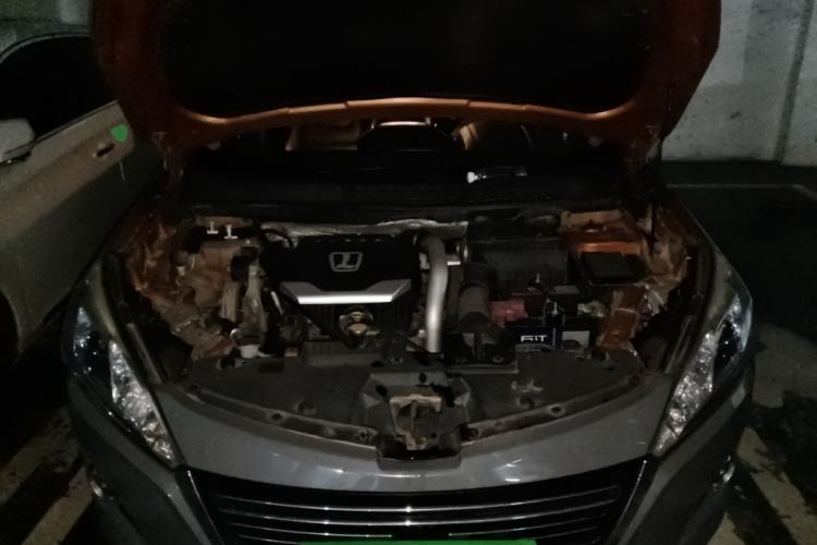 Used Luxgen U6 SUV 2016 1.8T Style Value Model Engine Bay