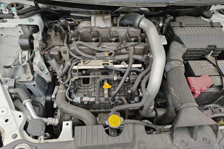 Used Luxgen U6 SUV 2016 1.8T Style Value Model Engine Bay