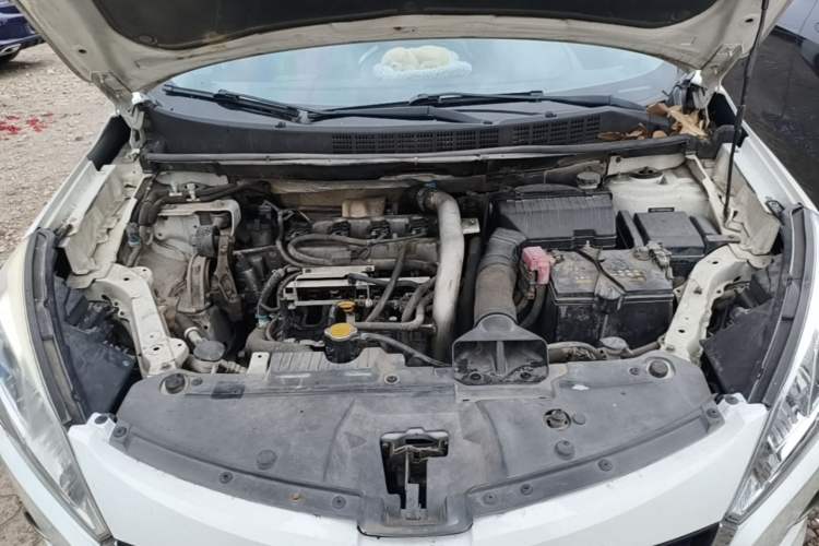 Used Luxgen U6 SUV 2016 1.8T Style Value Model Engine Bay