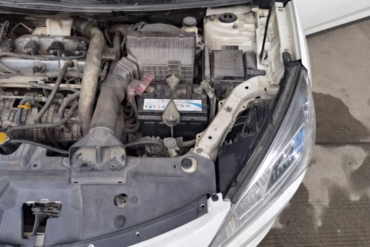 Used Luxgen U6 SUV 2016 1.8T Style Value Model Engine Bay Left
