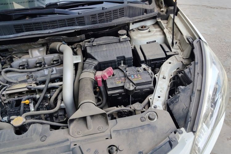 Used Luxgen U6 SUV 2016 1.8T Style Value Model Engine Bay Left