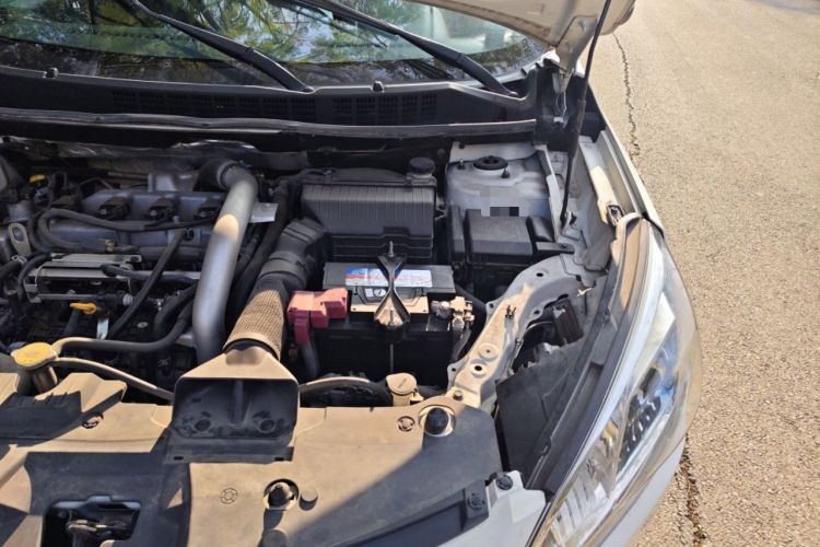 Used Luxgen U6 SUV 2016 1.8T Style Value Model Engine Bay Left