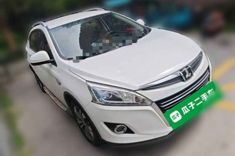 Used Luxgen U6 SUV 2016 1.8T Style Value Model Exterior 2